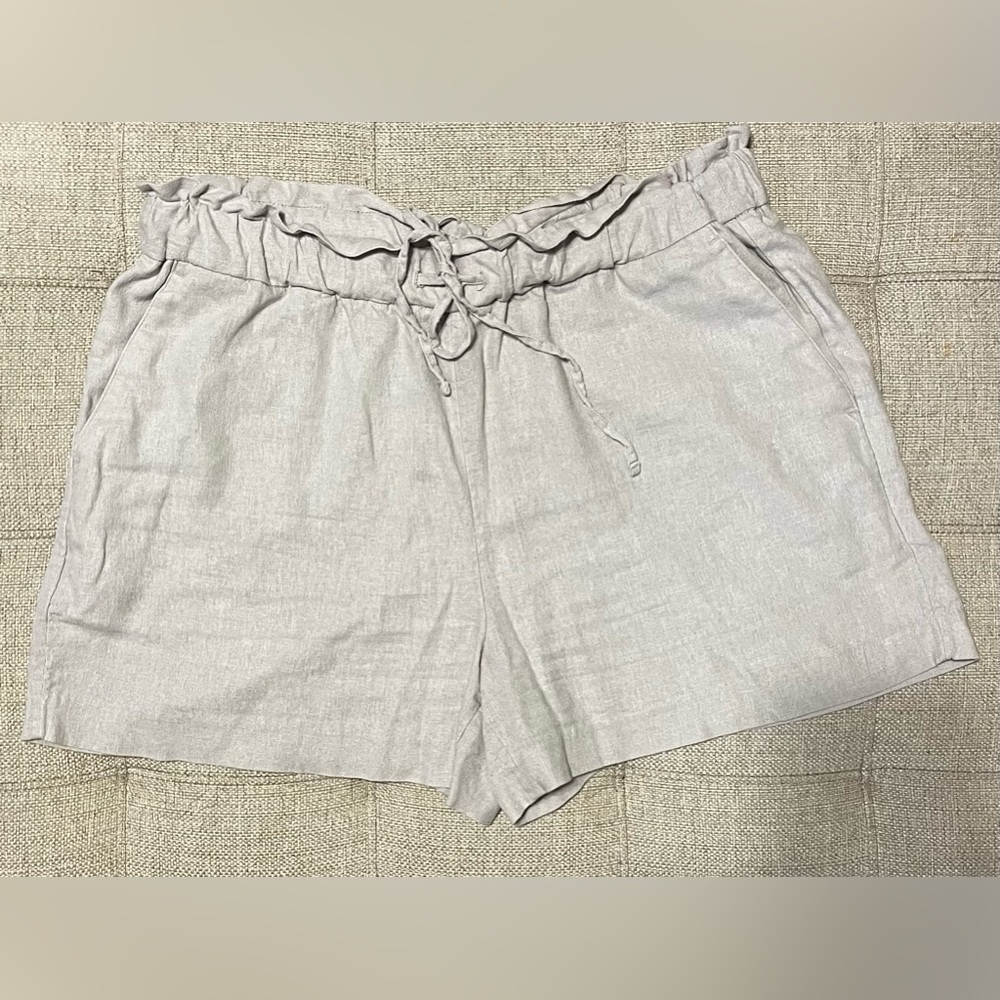 Banana Republic linen shorts